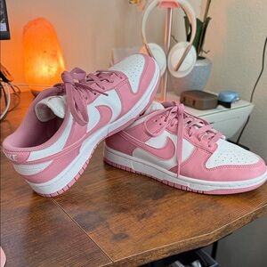 LIKE NEW Nike Women's Dunk Low Elemental Pink Sz 7.5